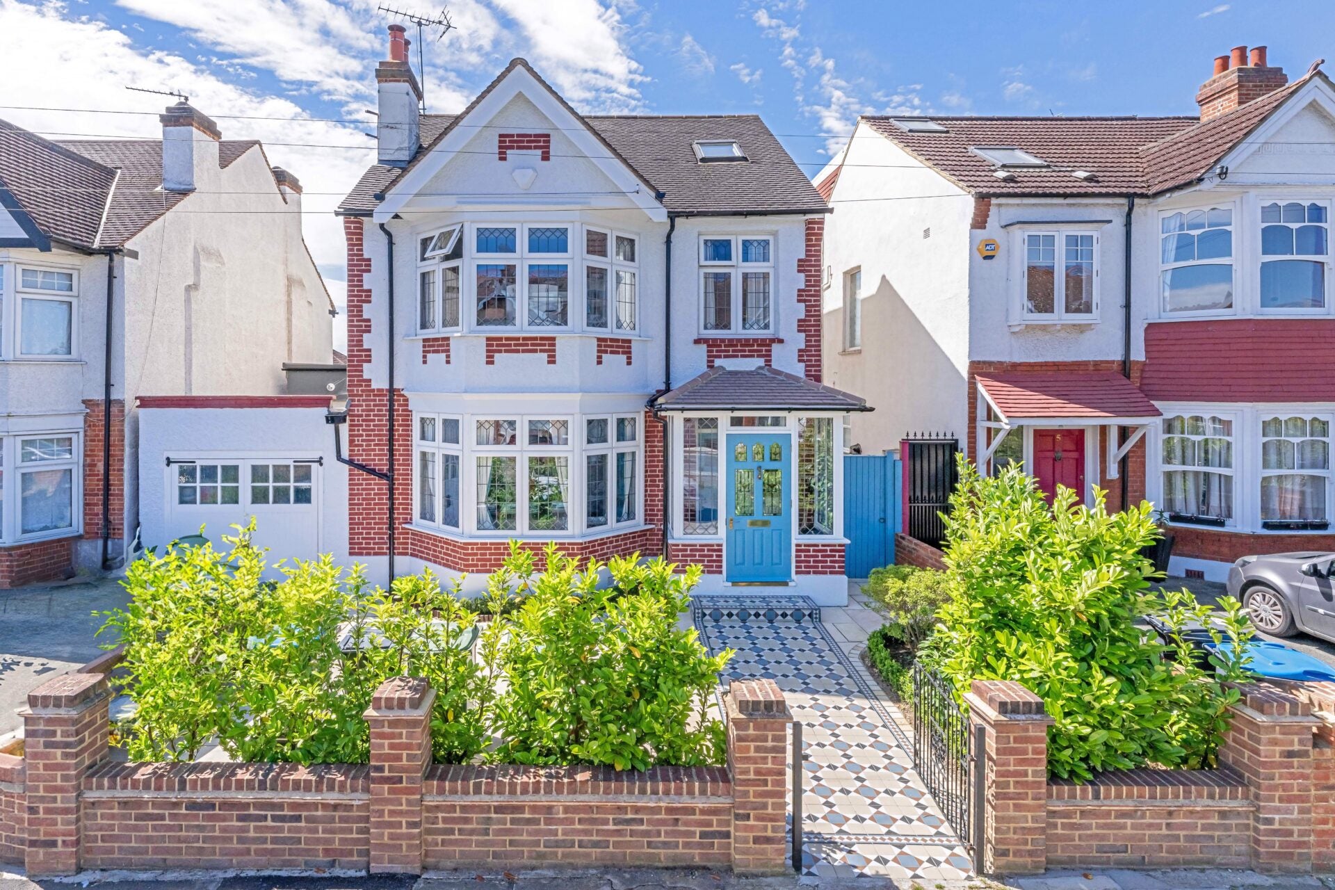 House The Mount in Greater London