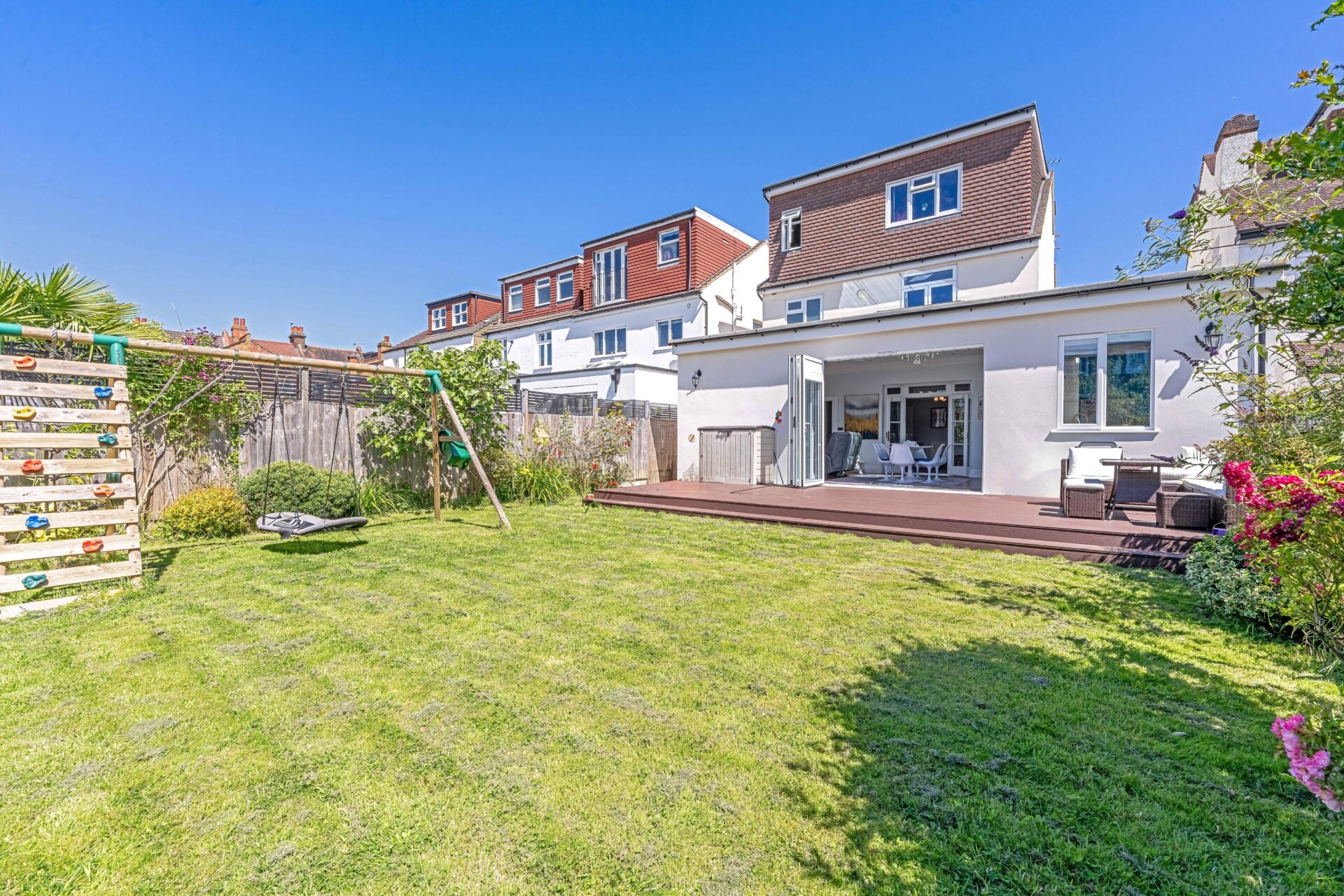 House The Mount in Greater London