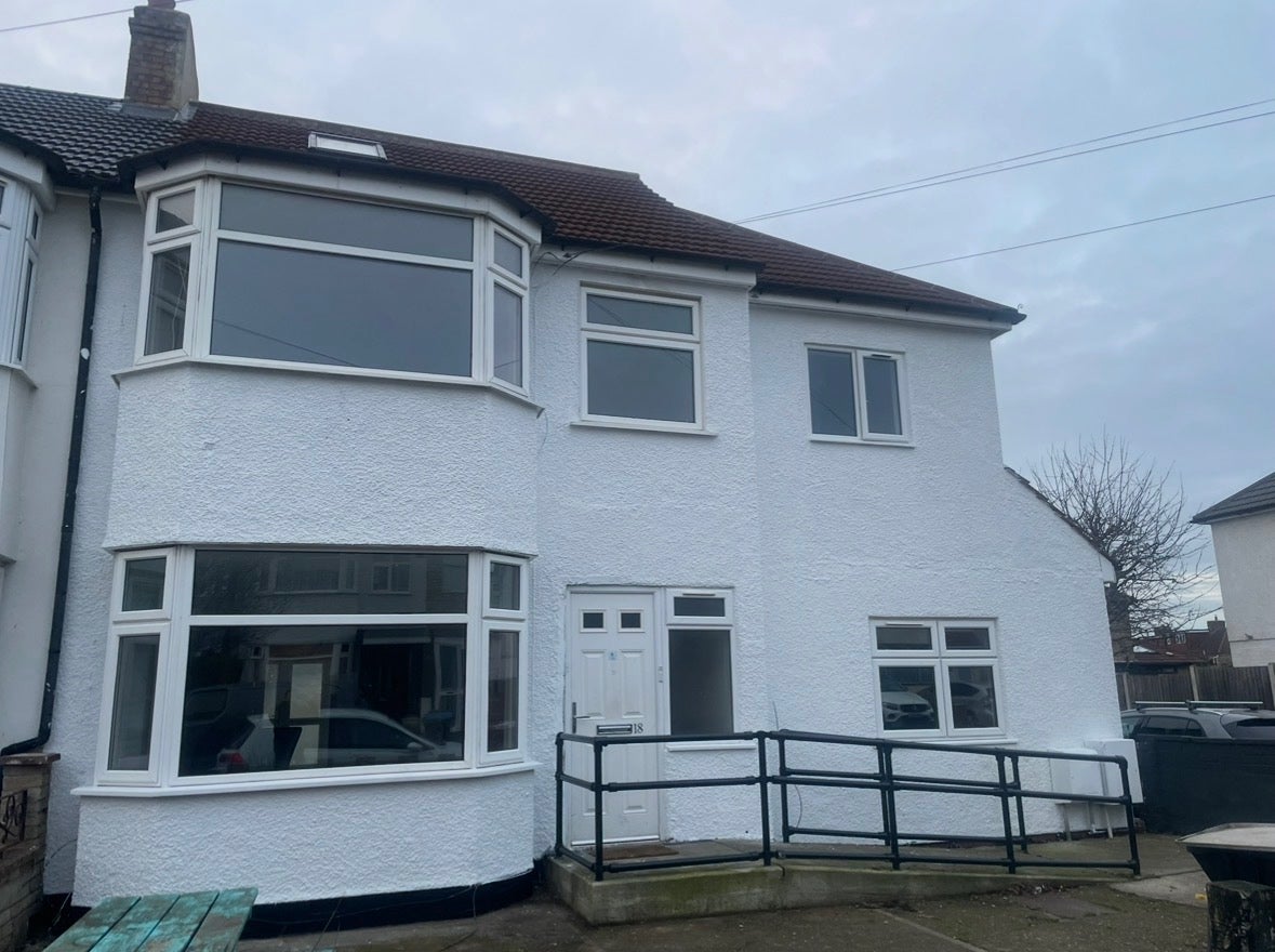 House Hazel Close in Greater London