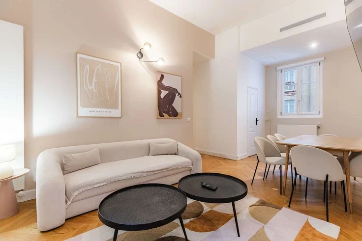 Appartement Rue de la Pompe à Paris