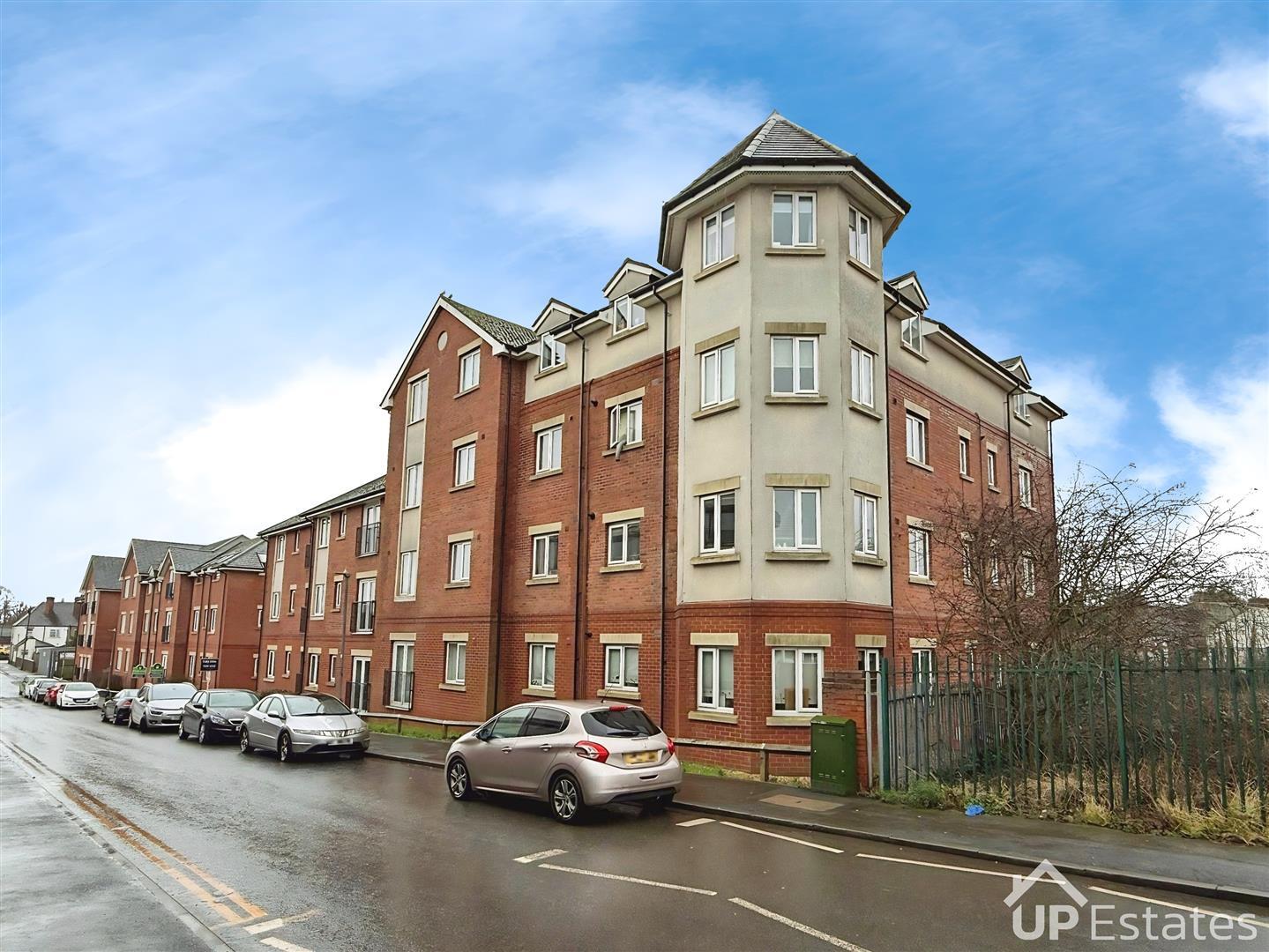 Flat Trent Road in Nuneaton and Bedworth