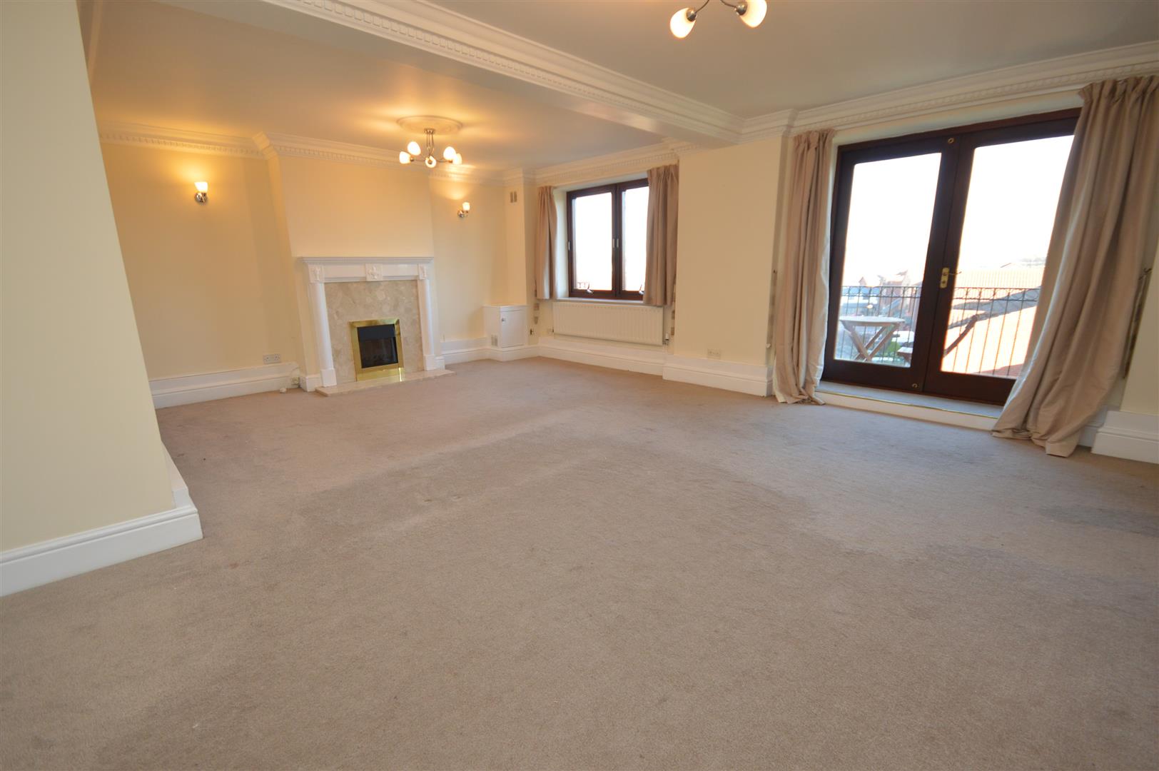 Flat Quayside Close in Nottingham