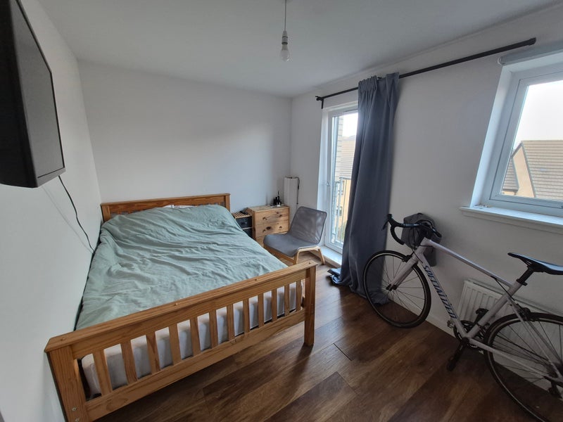 Room Niddrie Mains Road in City of Edinburgh