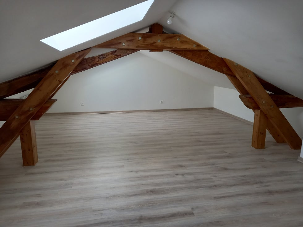 Flat Rue de la Culas in L'Isle-d'Abeau