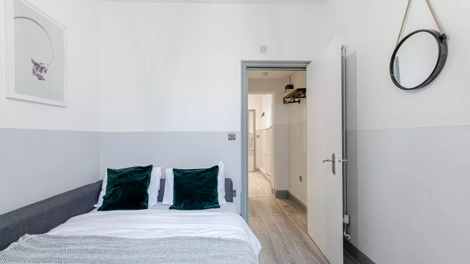 Flat Nevern Square in Greater London