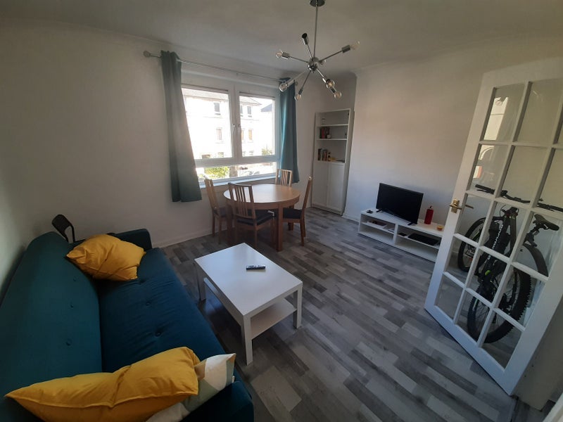 Flat Stenhouse Avenue West in City of Edinburgh