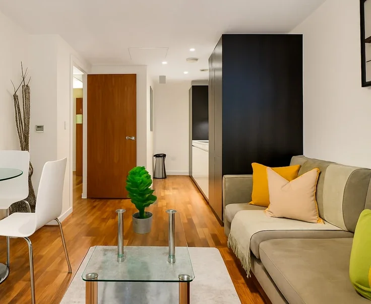 Flat Lamb's Passage in City of London