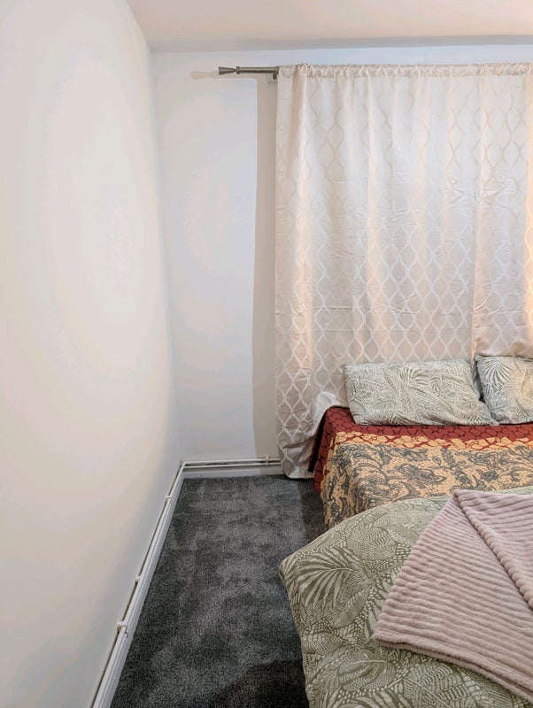 Room Claremont Road in Greater London