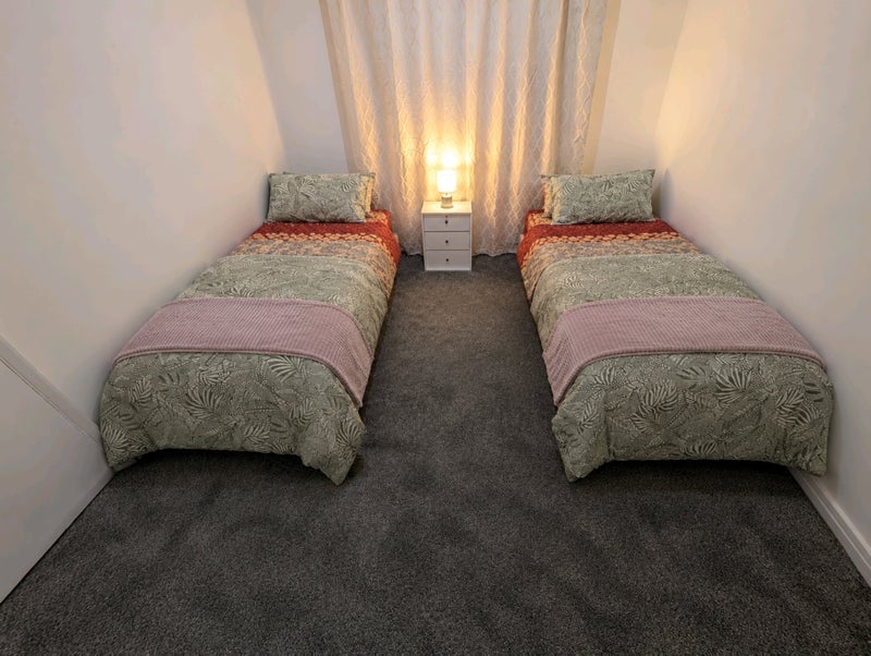 Room Claremont Road in Greater London