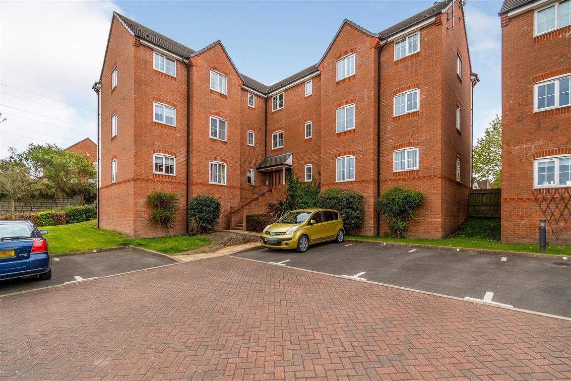 Flat Waterside Avenue in Sandwell