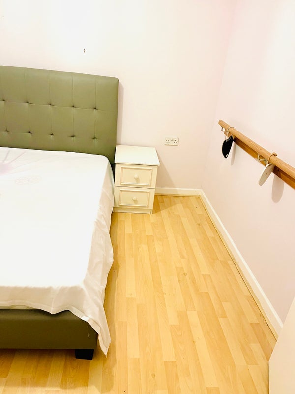 Room Taylor Street in Manchester