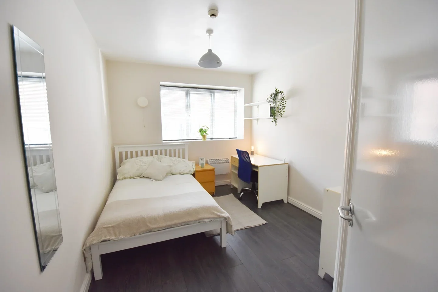 Room Western Road in Leicester