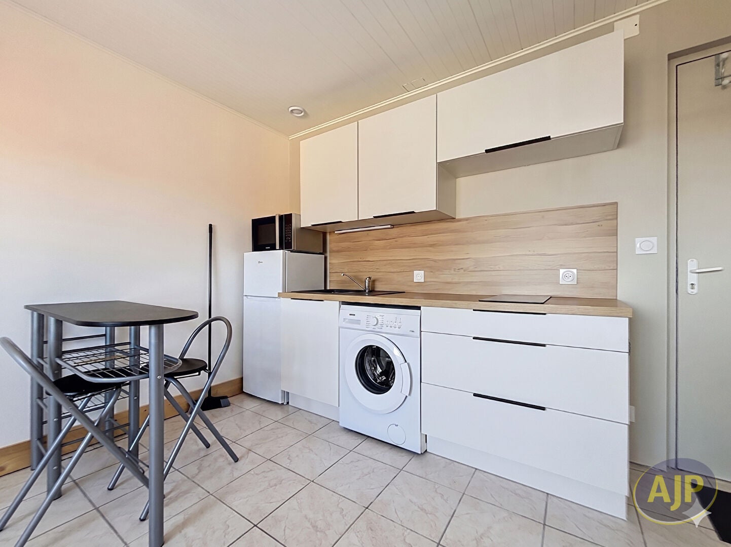 Appartement D 990 à Montchevrier