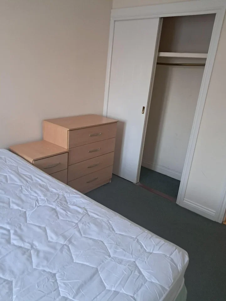 Flat Reeds Crescent in Watford