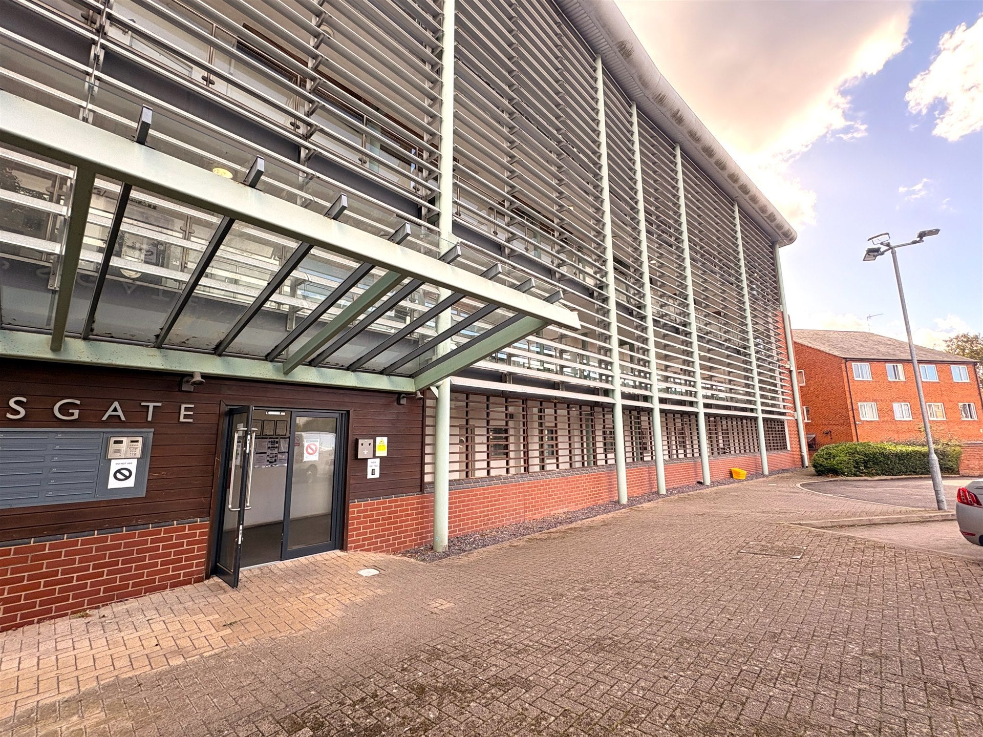 Flat Foleshill Road in Coventry