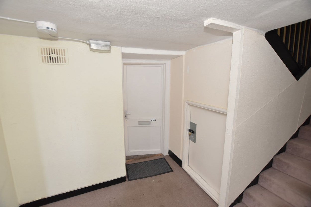 Flat Burgess Square in Brackley