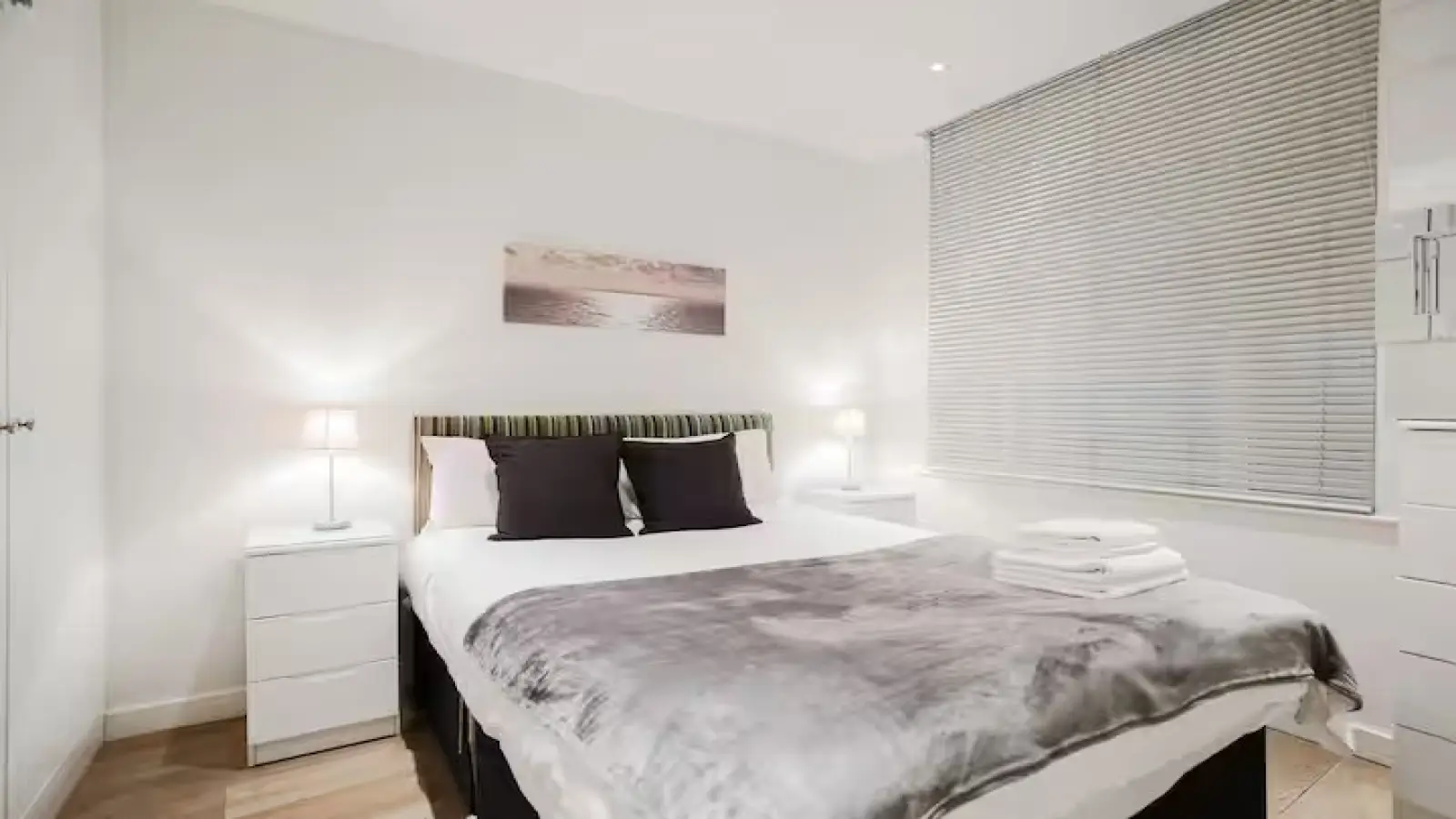 Flat Strand in City of Westminster