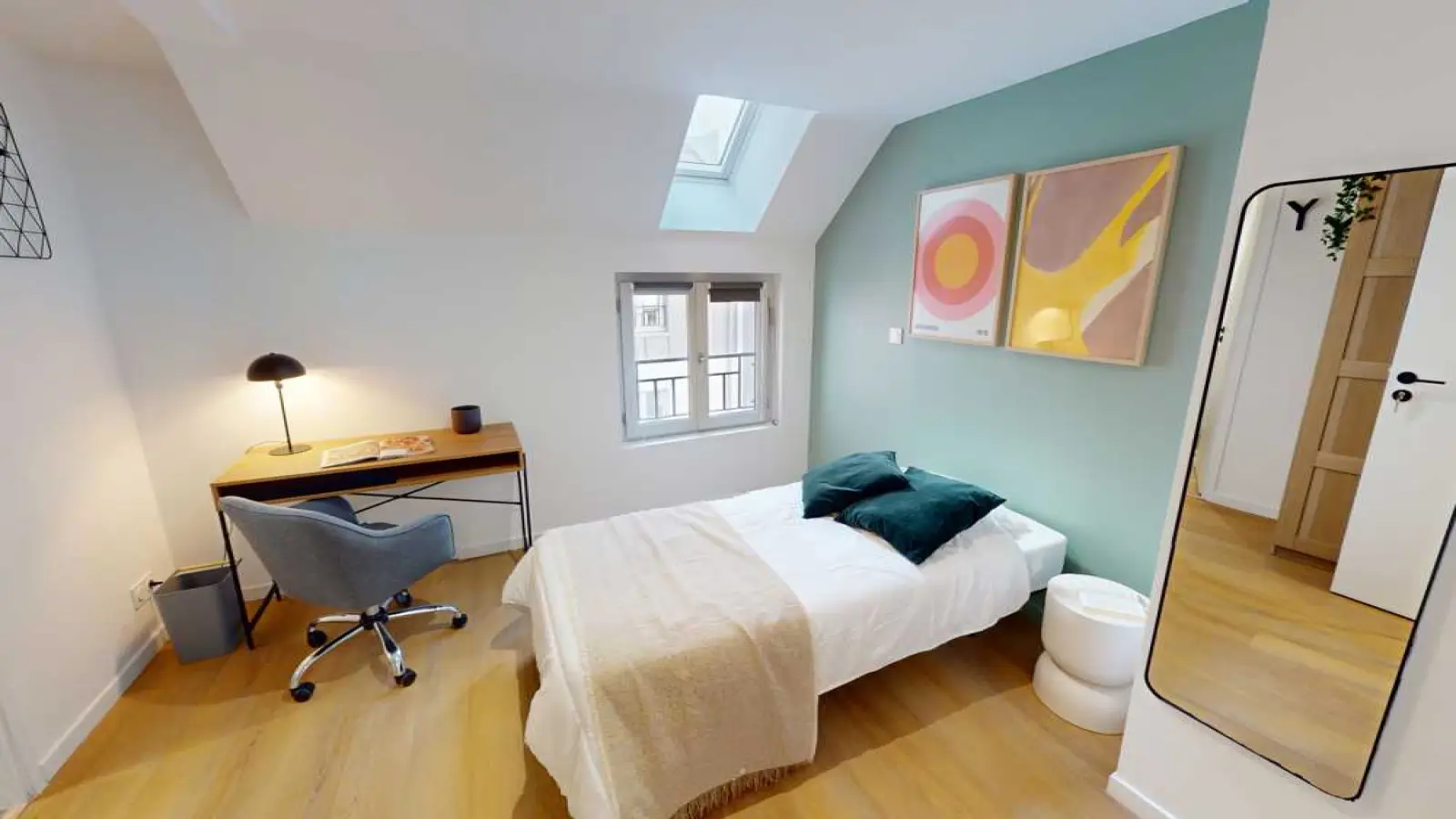 Chambre Cité Bergère à Paris
