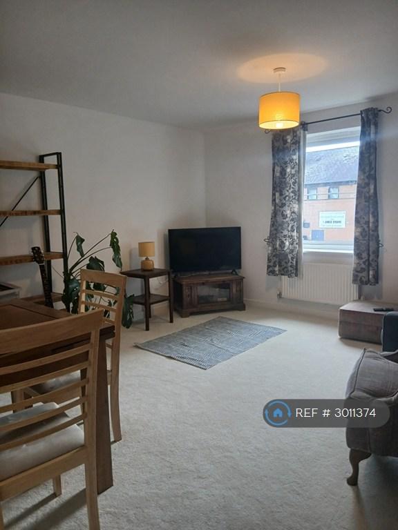 Flat Marshall Court in Taunton