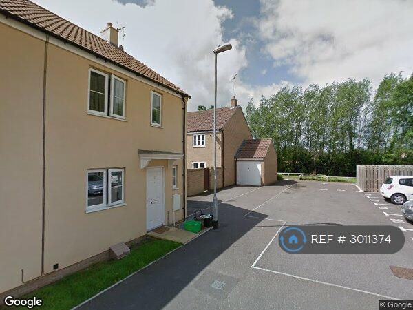 Flat Marshall Court in Taunton