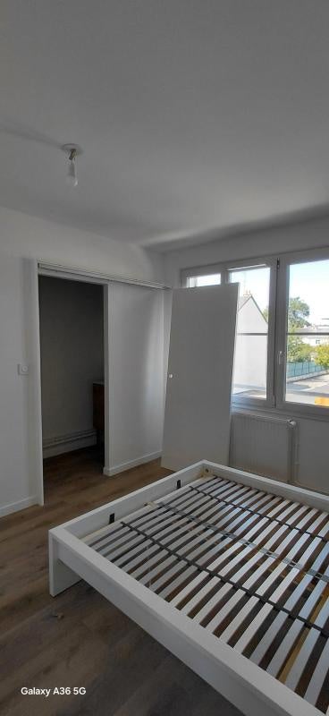 Chambre Rue Paul Langevin à Angers