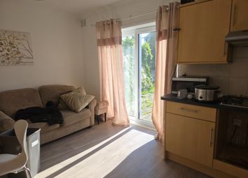Room Lynwood Avenue in Borough of Runnymede