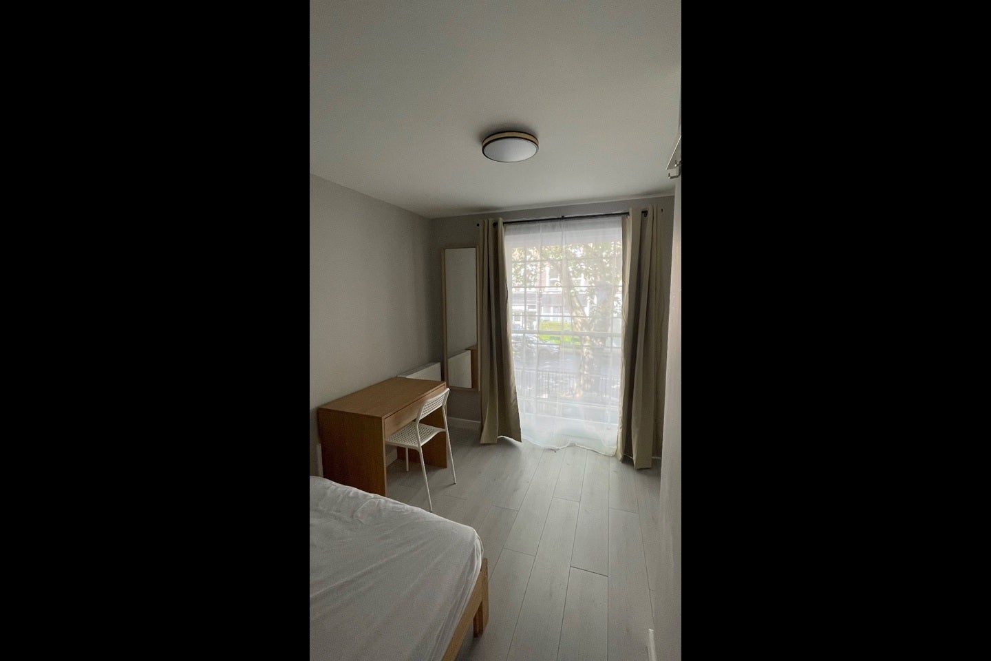 Room New Cross Road in Greater London