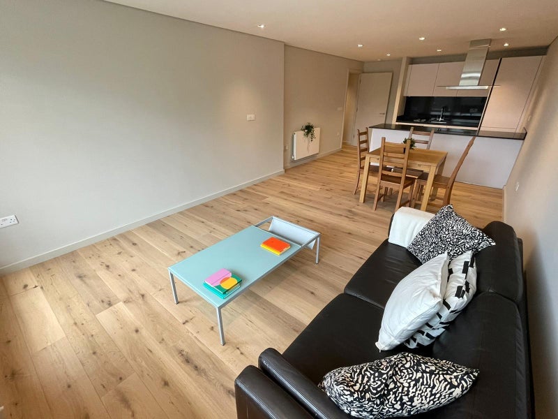 Flat Rochester Place in Greater London