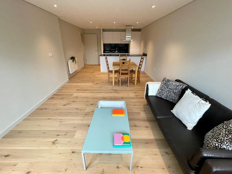 Flat Rochester Place in Greater London