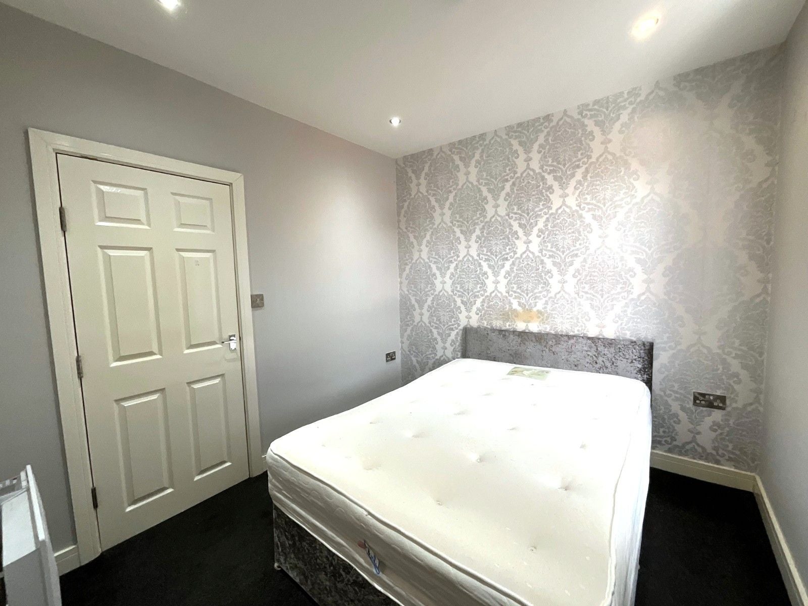Flat Copley Road in Doncaster