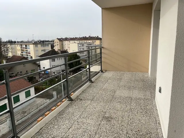 Flat Rue Honoré Daumier in La Rochette