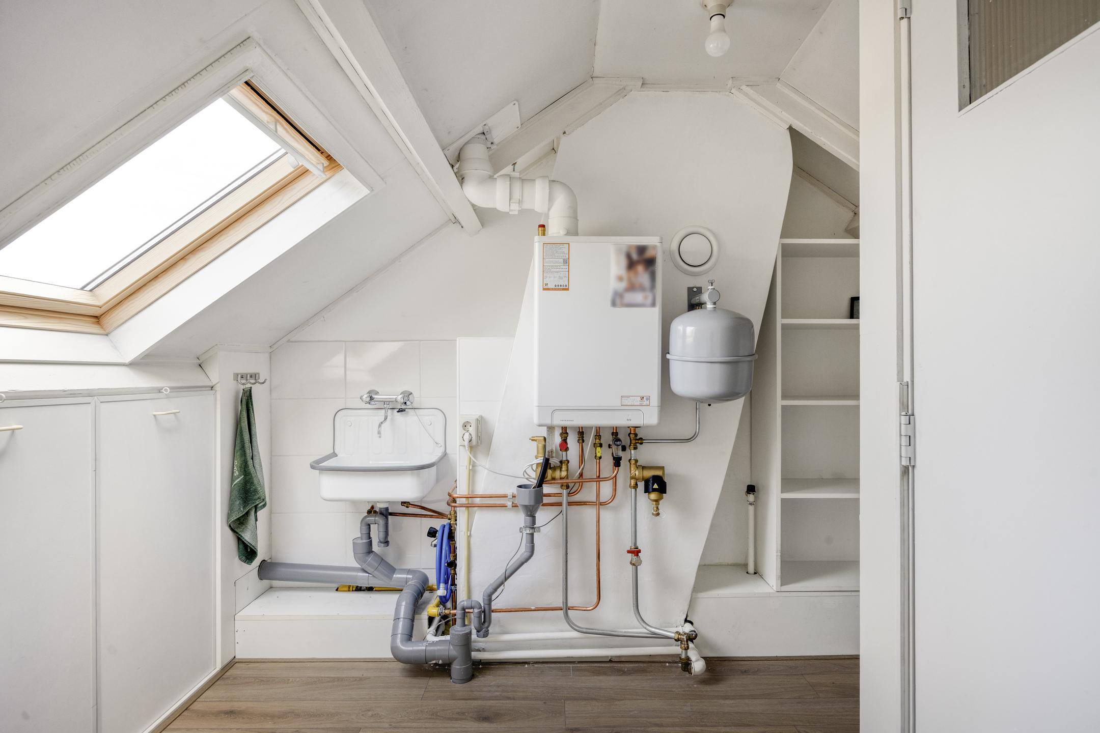 Hoekwoning te koop: Gladioolstraat 12, Dongen