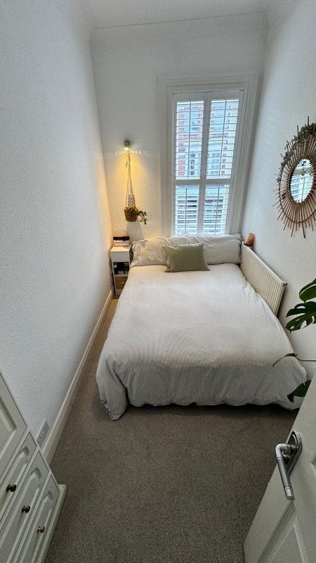 Room Putney Bridge Road in Greater London