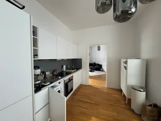 Wohnung Essener Straße in Düsseldorf