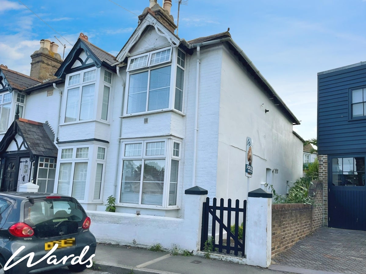 House West Cliff in Whitstable