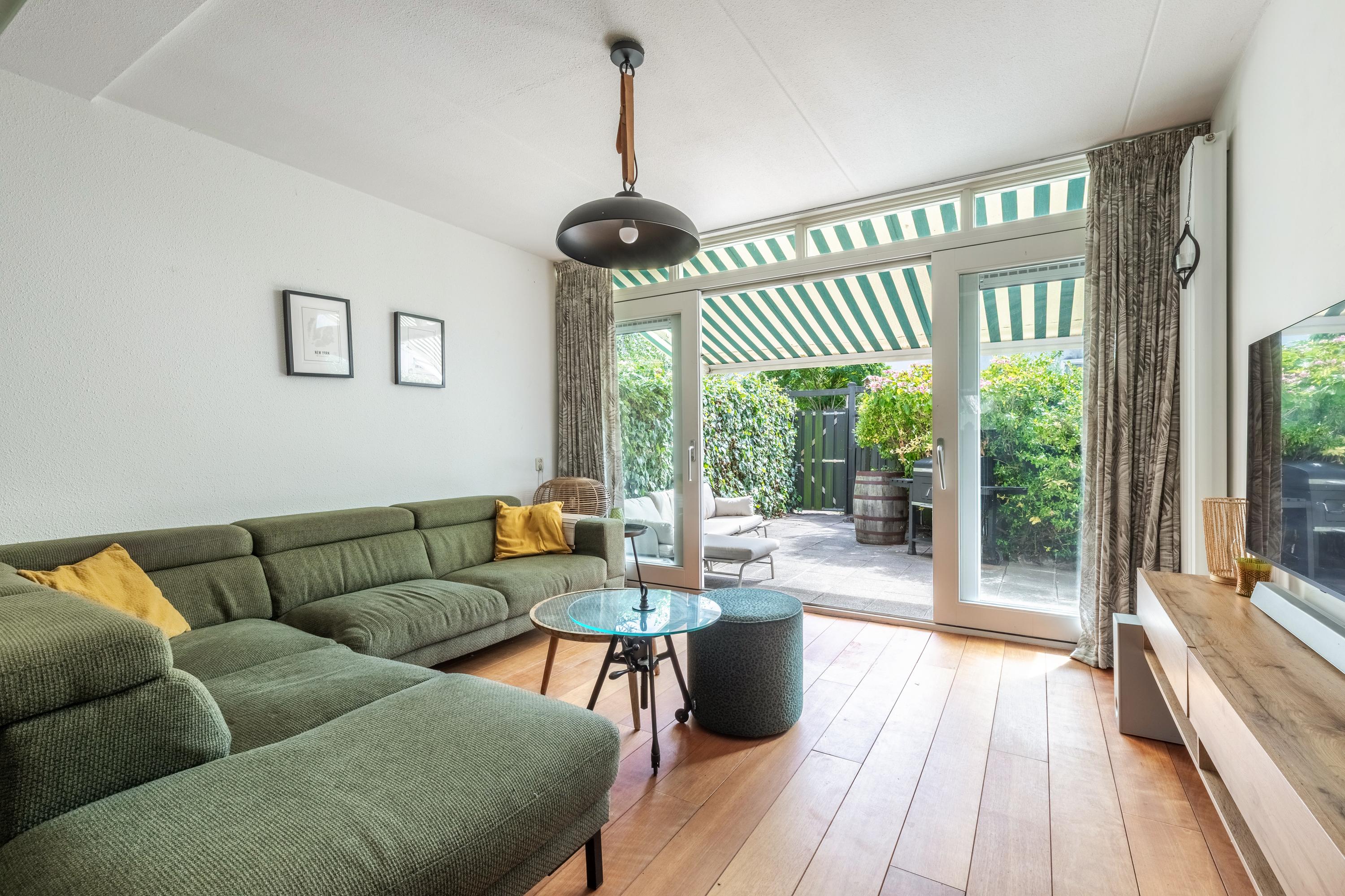 Huis Nellie van Kolstraat 11 in Amsterdam