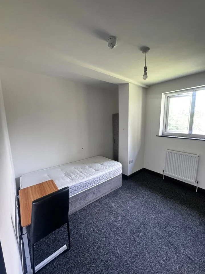 Room Moston Lane in Manchester