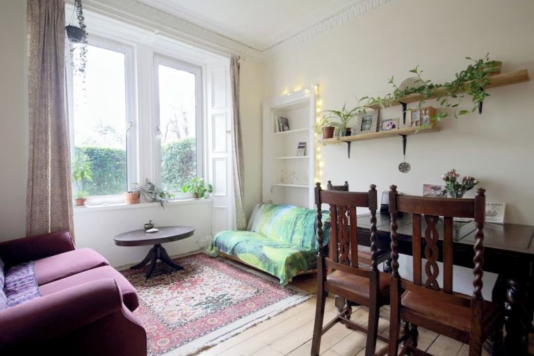 Flat Balcarres Street in City of Edinburgh