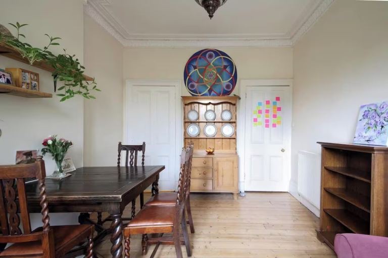 Flat Balcarres Street in City of Edinburgh