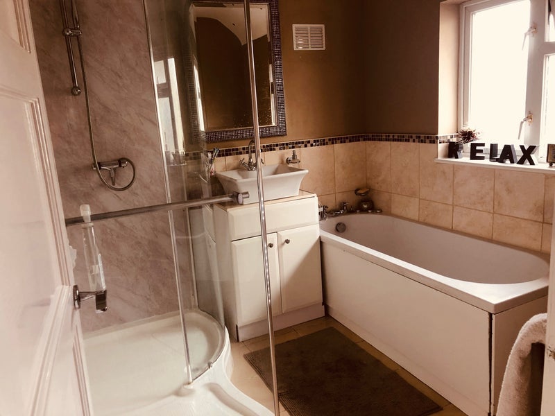 Room Thames Avenue in Chelmsford