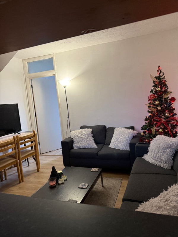 Room Barnsley Street in Greater London