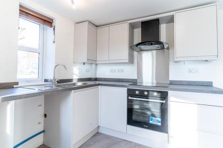 Flat Loring Road in Dunstable
