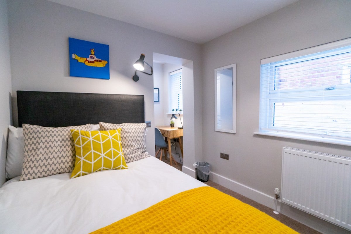 Room Swansea Road in Reading