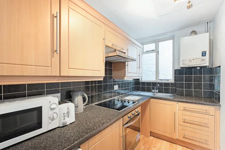 Flat Portobello Road in Greater London