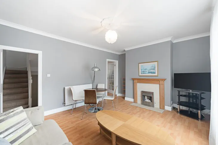 Flat Portobello Road in Greater London