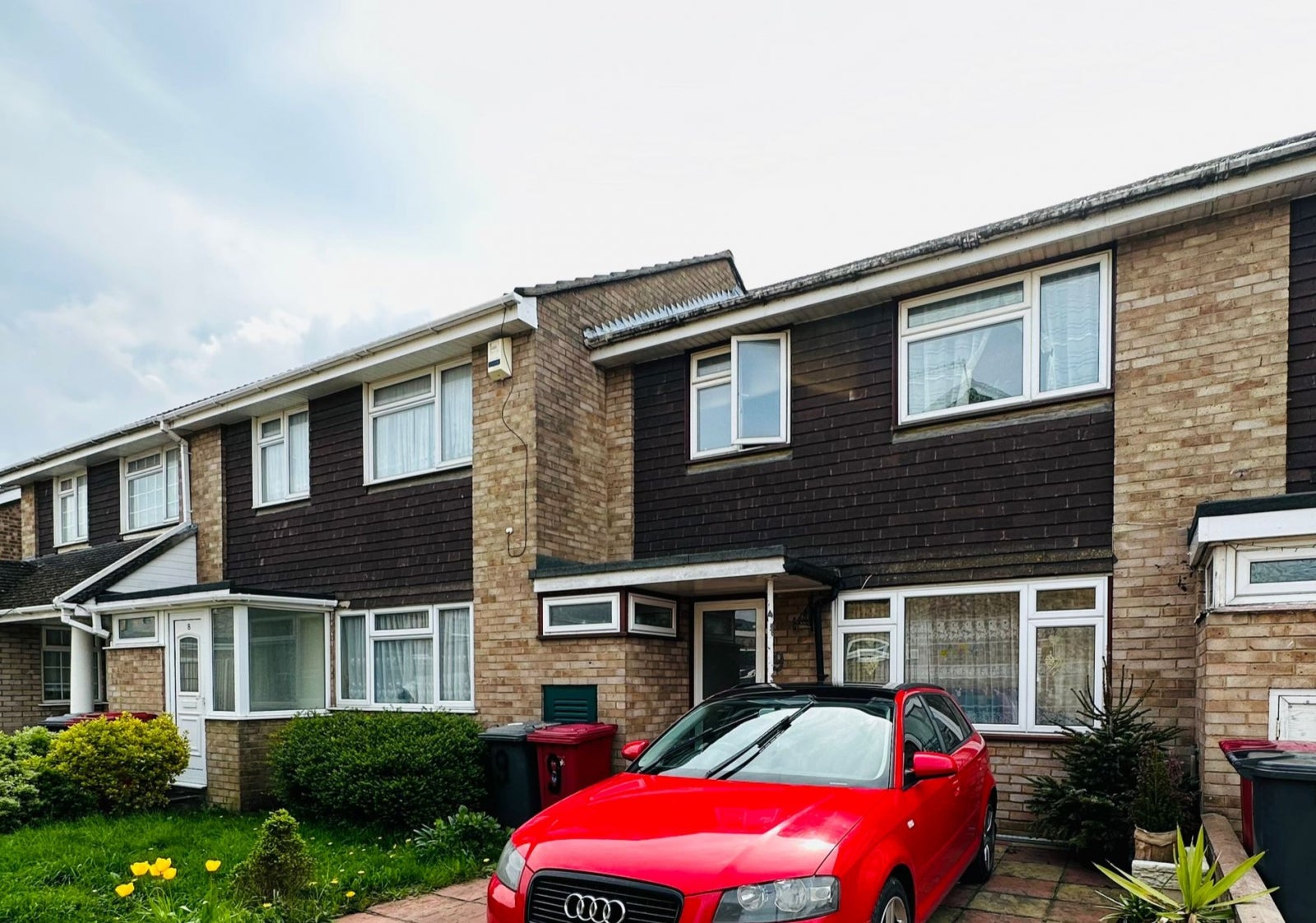 House Rose Walk in Slough