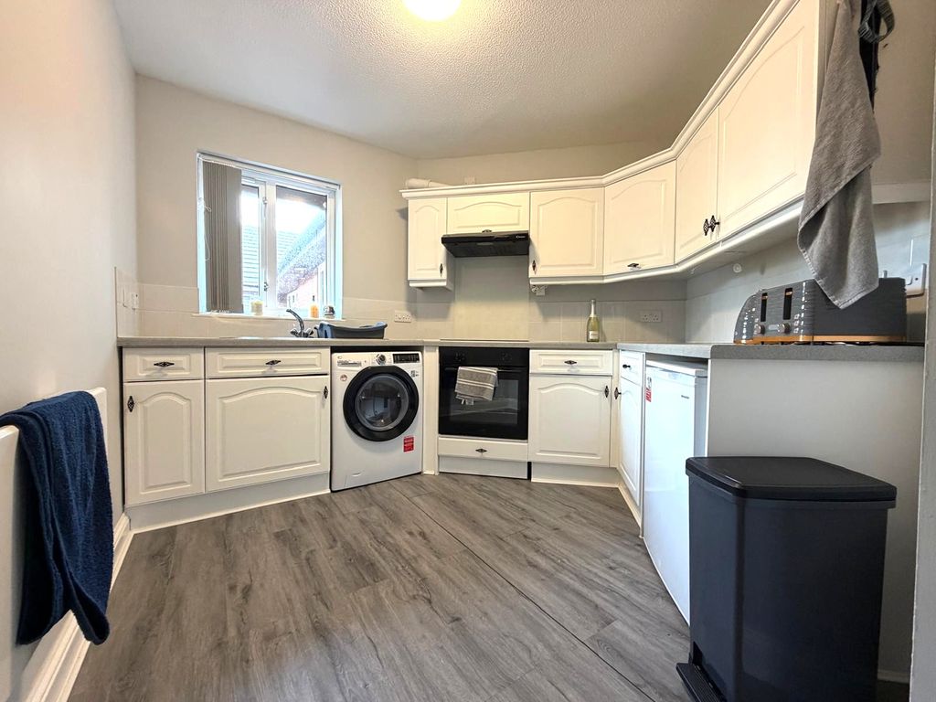 Flat Vowles Close in Hereford