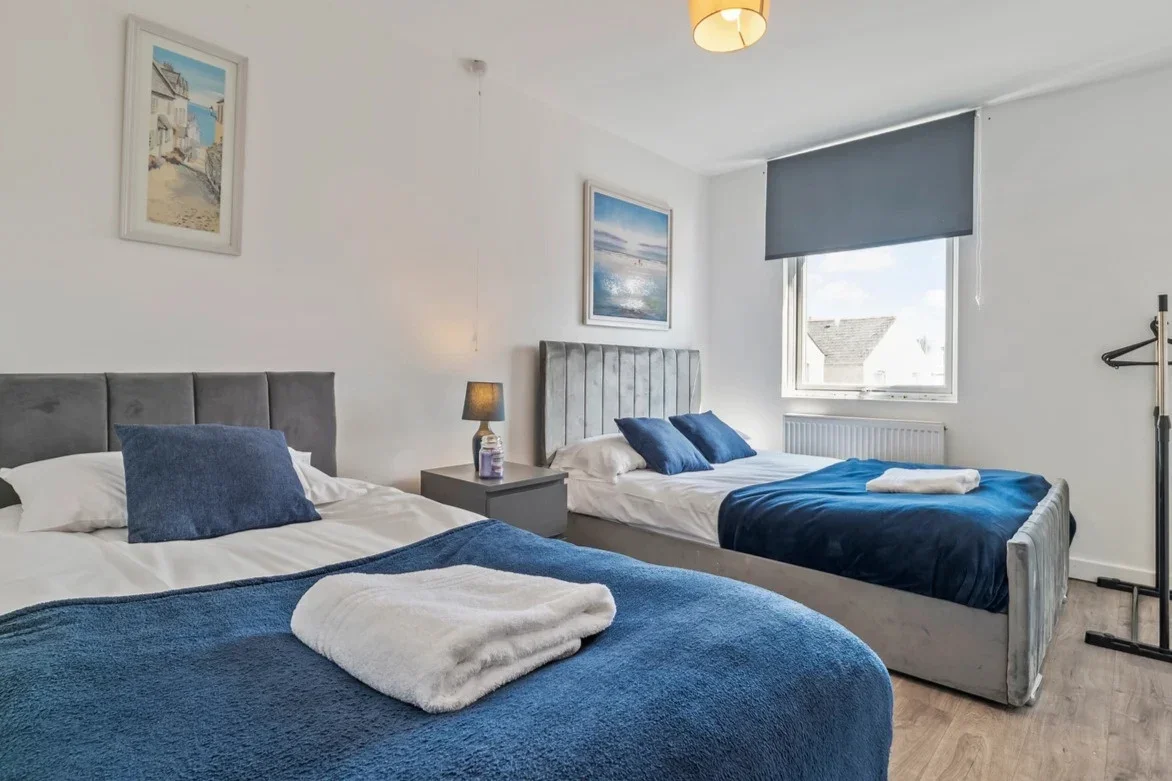 Room Humber Road in Coventry
