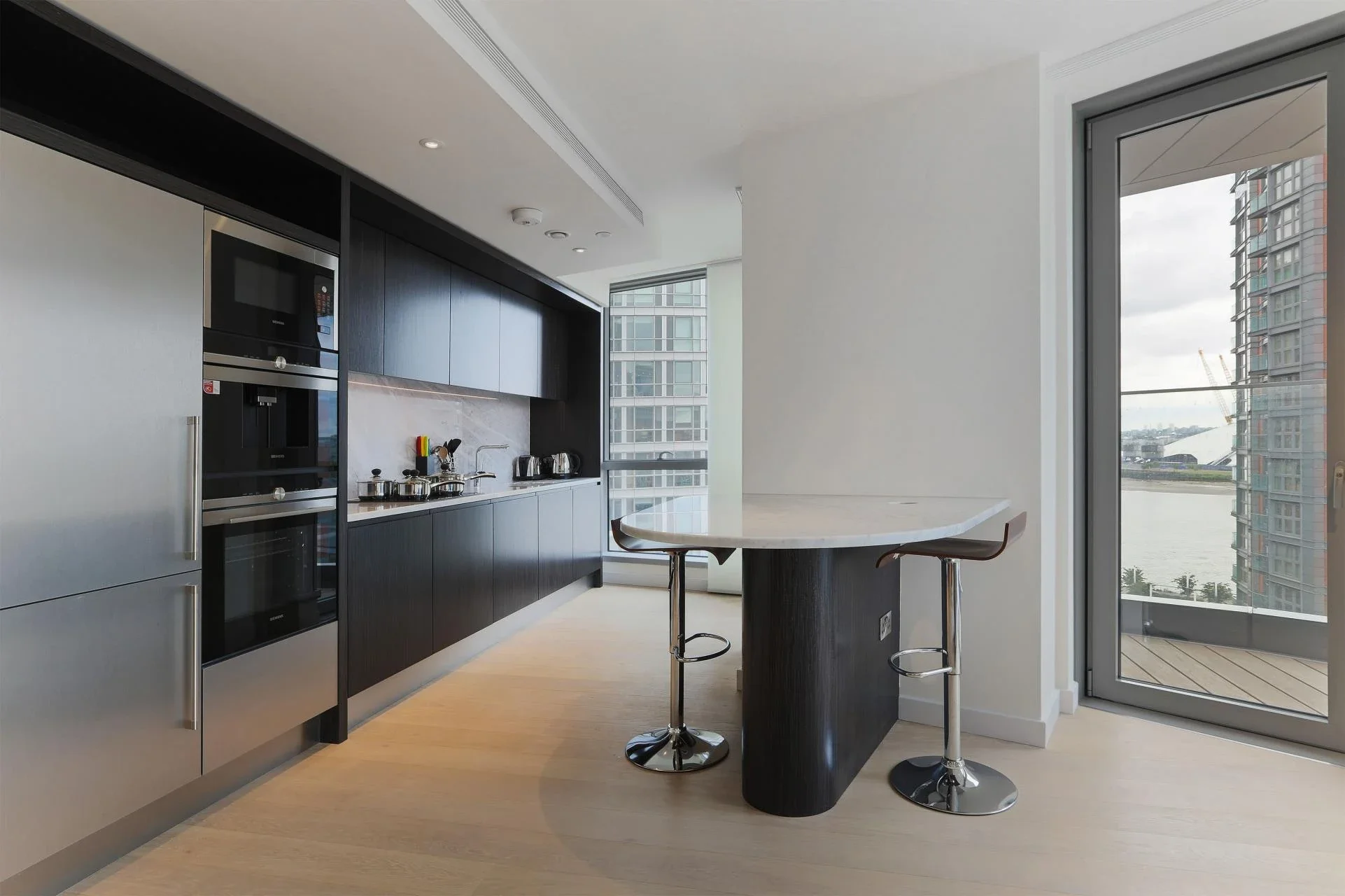 Flat Burdett Road in Greater London