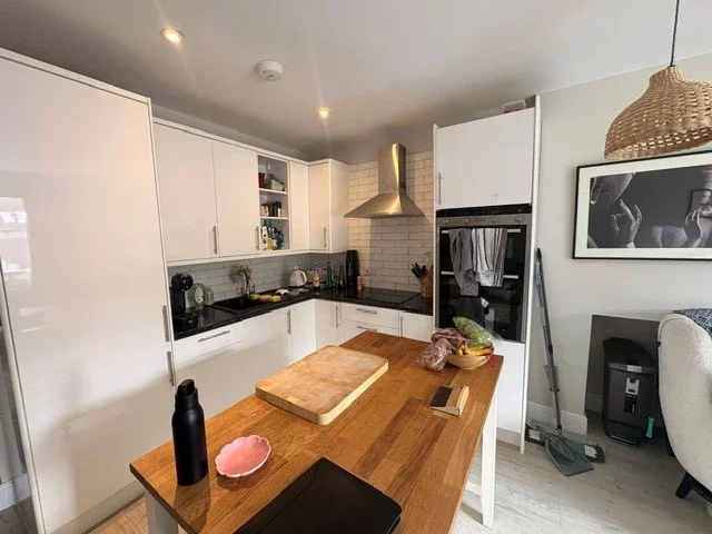 Flat Queen Street in Deal